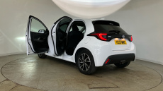 Toyota Yaris 1.5 Hybrid Design 5dr CVT Hybrid Hatchback